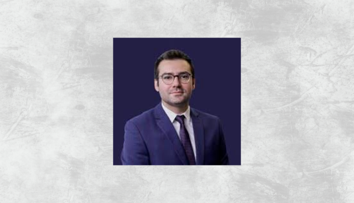 Alireza Akbarian علیرضا اکبریان مشاور املاک در نورث یورک | تورنتو