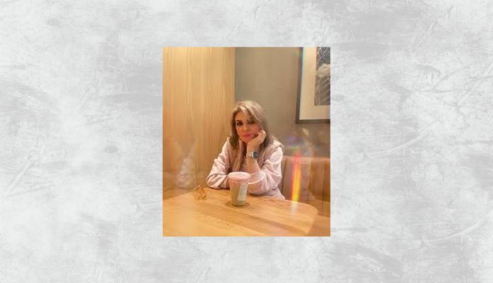Elahe Adineh آموزش و سفارش نقاشی کلیه تکنیکها در تورنتو