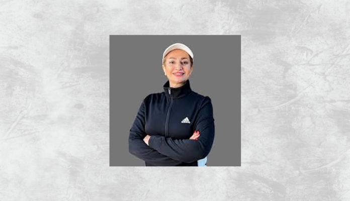 Skate Coach Mahnaz مدرس تخصصی اسکیت در تورنتو