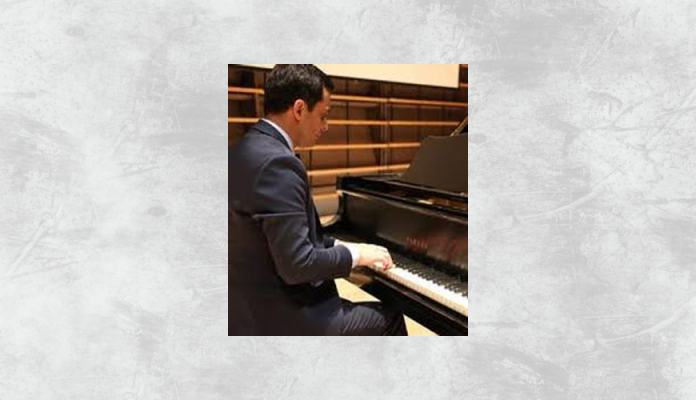 Alireza Fakharian آموزش پیانو در مونترال