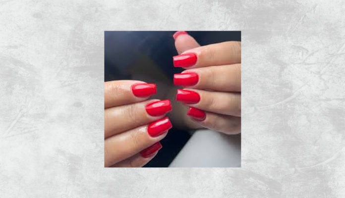 Sanaz Nail (Sanaz Shirazi) خدمات زیبایی ناخن در مونترال